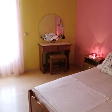 Lena Blue Sea 아파트 칼라미