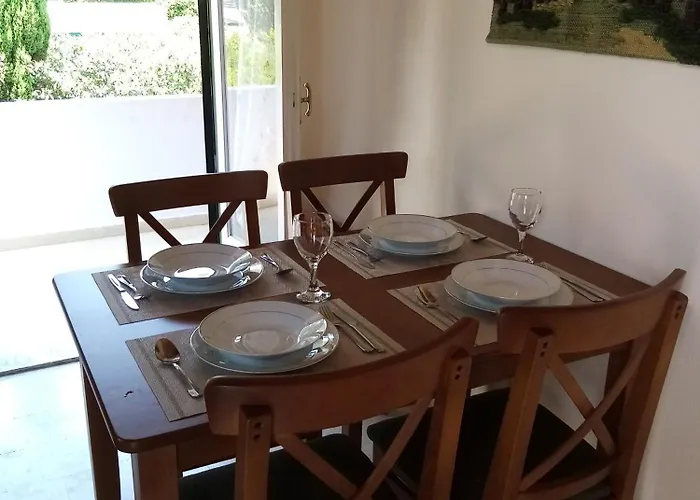 アパート Lena Blue Sea カラミ